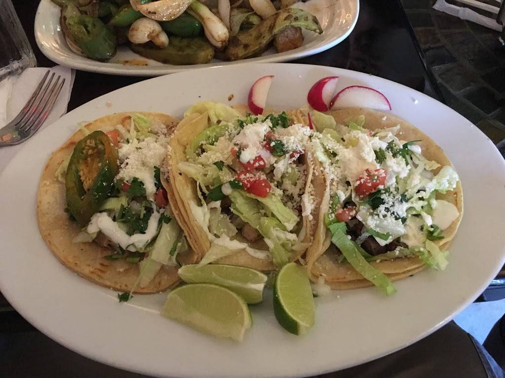 Taco Rey | restaurant | 2319 Hughes Ave, Bronx, NY 10458, USA | 7189750404 OR +1 718-975-0404