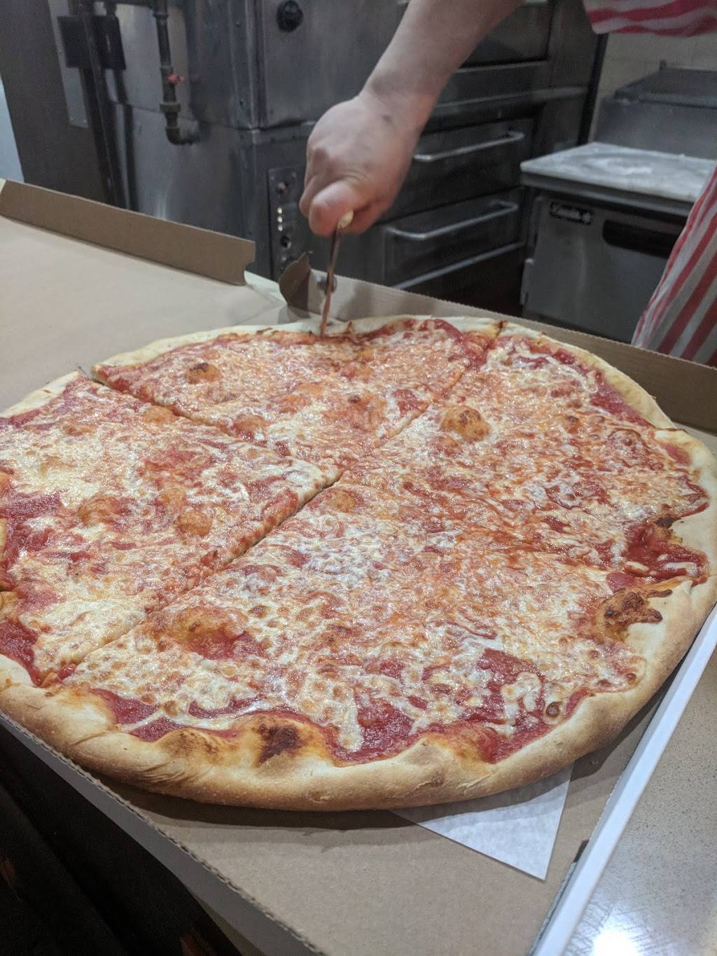 Salza Pizza | restaurant | 73-17 Woodside Ave, Woodside, NY 11377, USA | 7186061919 OR +1 718-606-1919