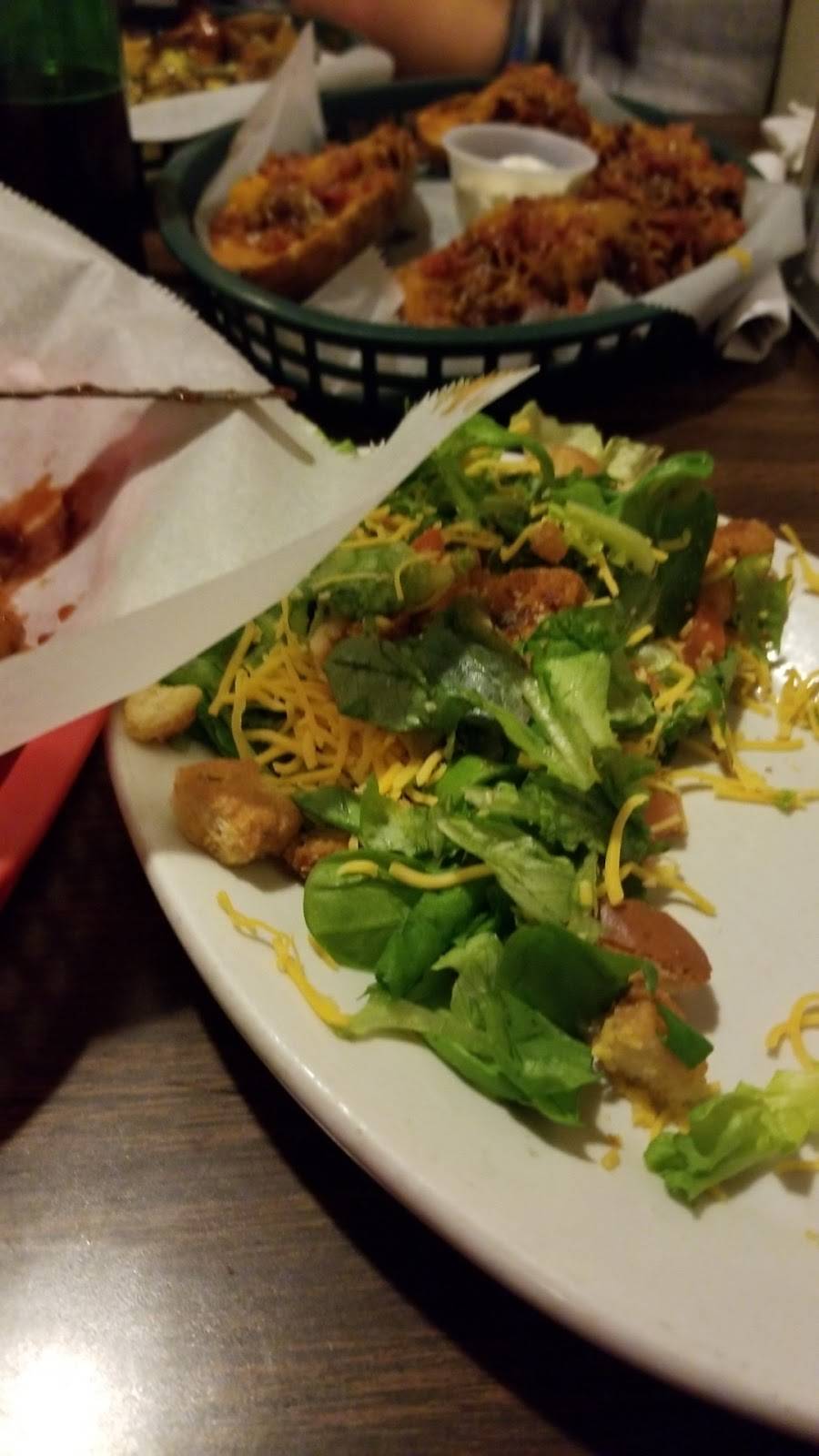 Sammy Sues BBQ | restaurant | 237 W Front St, Dover, OH 44622, USA | 3306027675 OR +1 330-602-7675