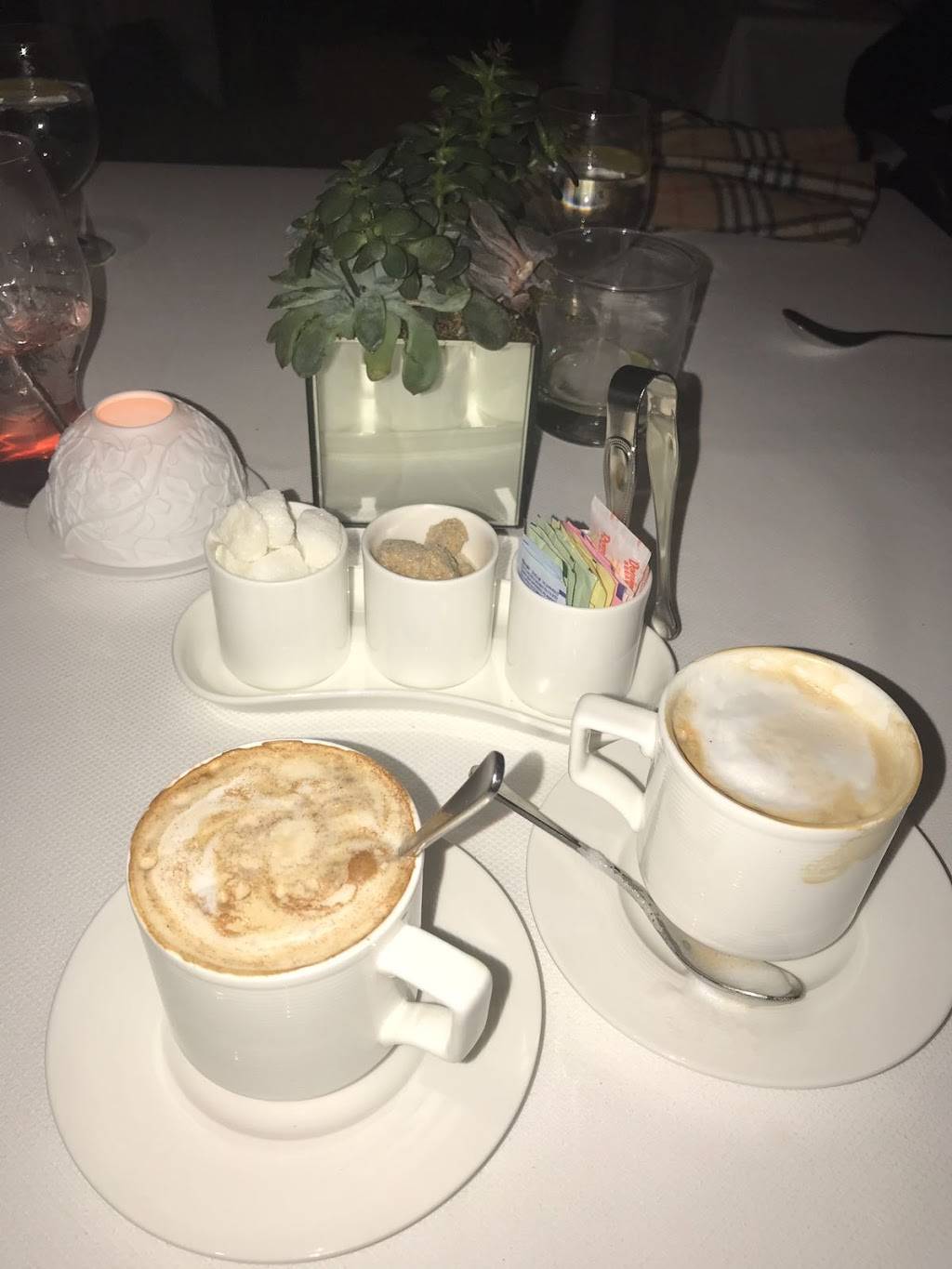 Restaurant Latour | restaurant | 1 Wild Turkey Way, Hamburg, NJ 07419, USA | 8442254957 OR +1 844-225-4957