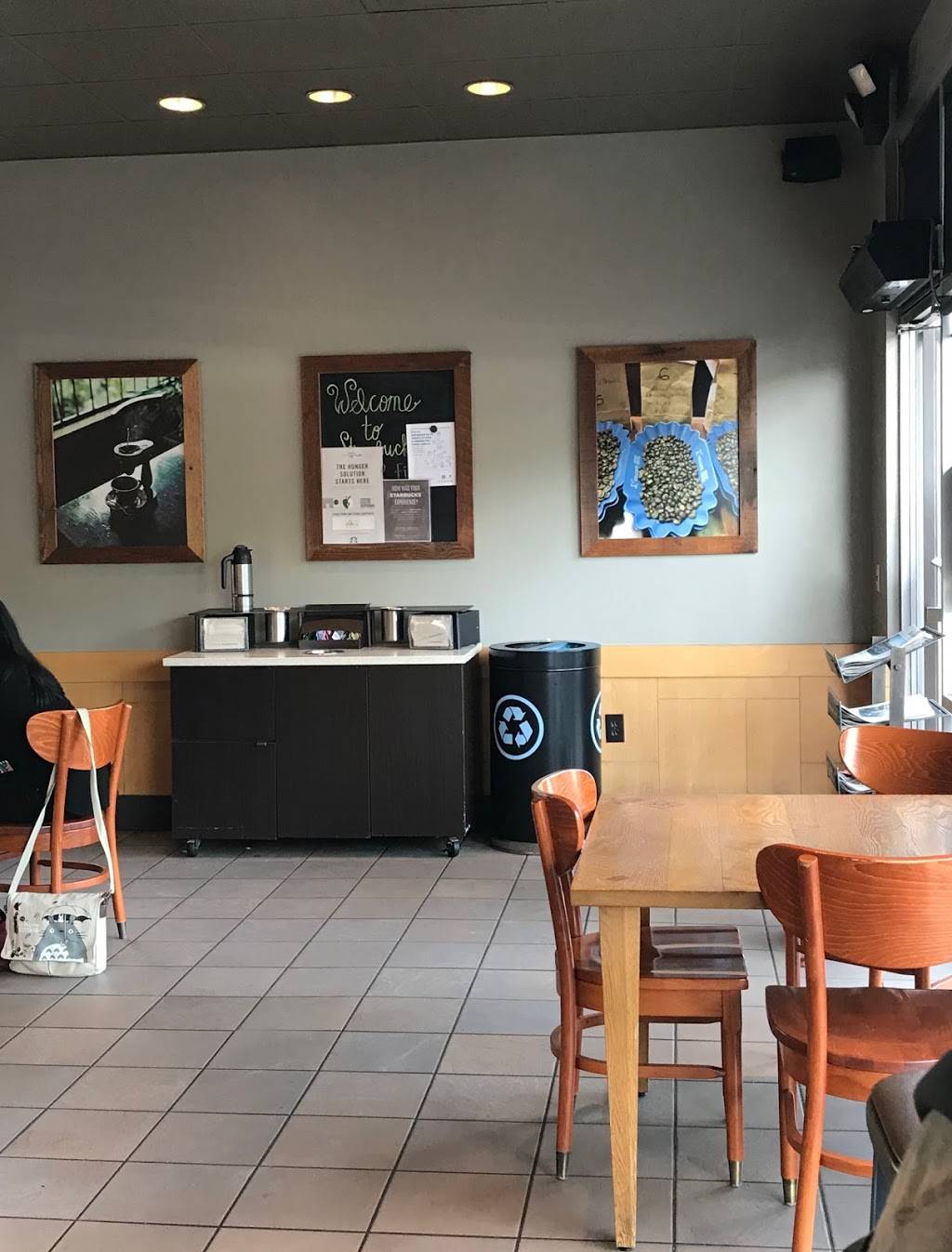 Starbucks | cafe | 753 S Arroyo Pkwy #3, Pasadena, CA 91105, USA | 6267967330 OR +1 626-796-7330