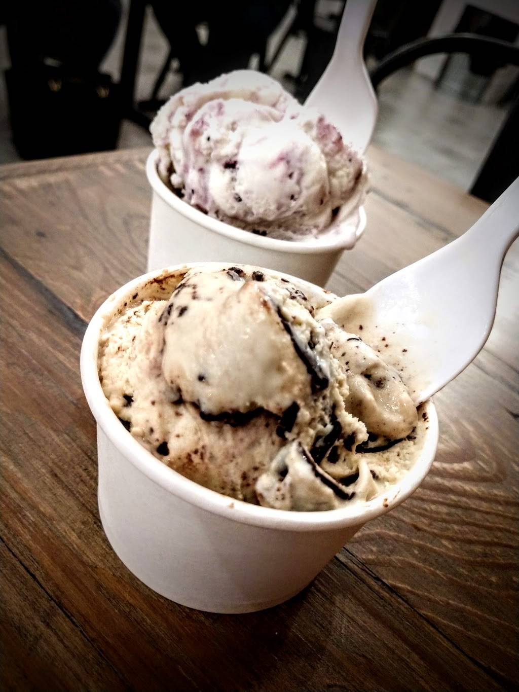 Milk & Sugar Scoop Shoppe | restaurant | 2027 W Franklin St Unit B, Evansville, IN 47712, USA | 8126021423 OR +1 812-602-1423