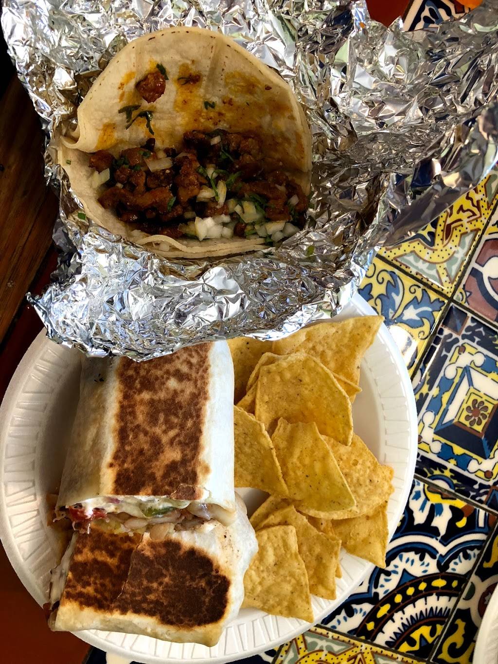 Tres Amigos | restaurant | 101 Broadway, Greenlawn, NY 11740, USA | 6316515797 OR +1 631-651-5797