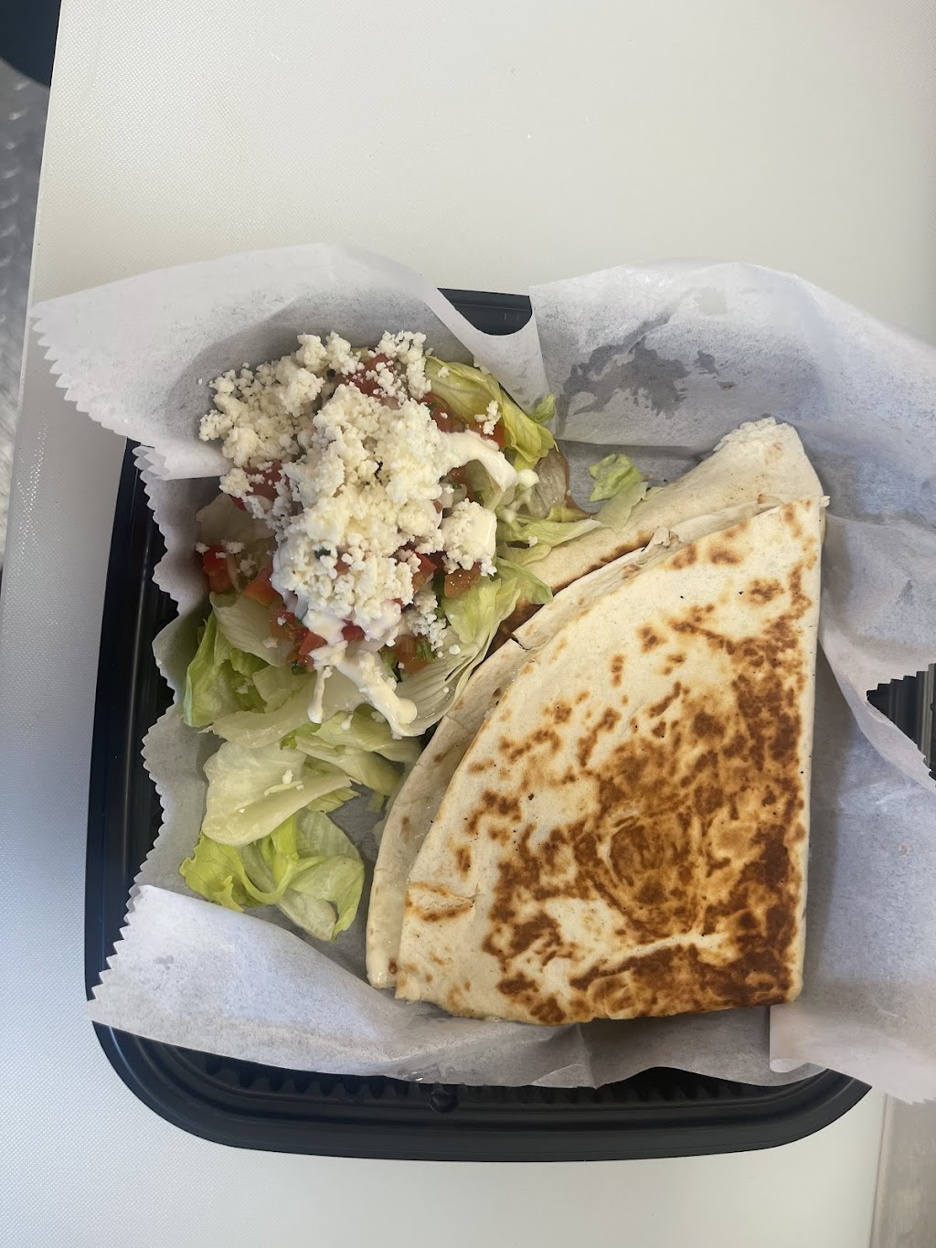 Lili’s kitchen Latin flavor | restaurant | 8201 Pulaski Hwy, Rosedale, MD 21237, USA | 9842426010 OR +1 984-242-6010