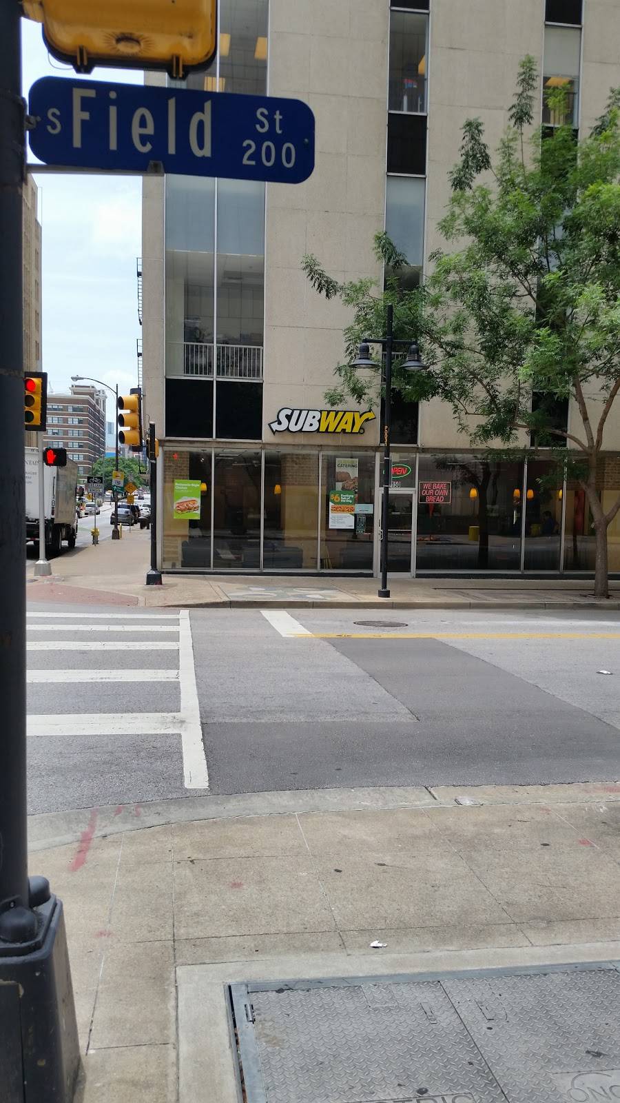 Subway Restaurant | restaurant | 1222 Commerce St suite 150 manor house, Dallas, TX 75202, USA | 2147413229 OR +1 214-741-3229