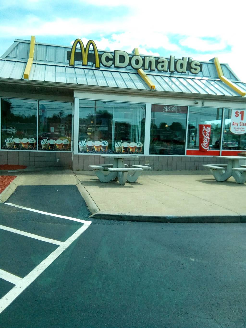 McDonalds | cafe | 2151 Locust St, Canal Fulton, OH 44614, USA | 3308546218 OR +1 330-854-6218