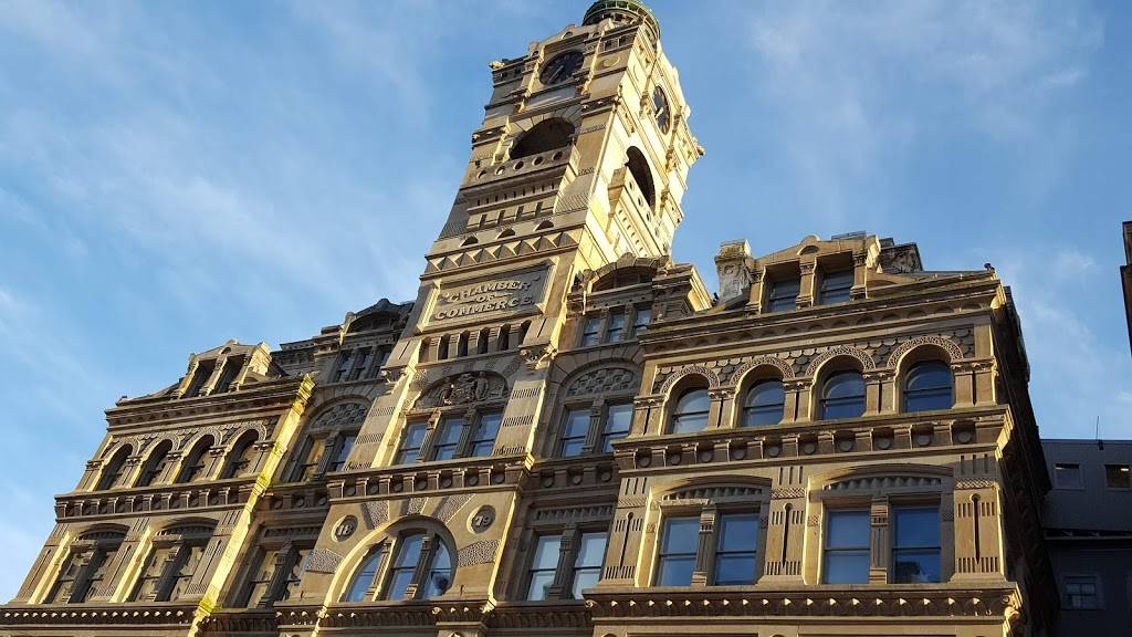 Swingin Door Exchange | restaurant | 219 E Michigan St, Milwaukee, WI 53202, USA | 4142768150 OR +1 414-276-8150