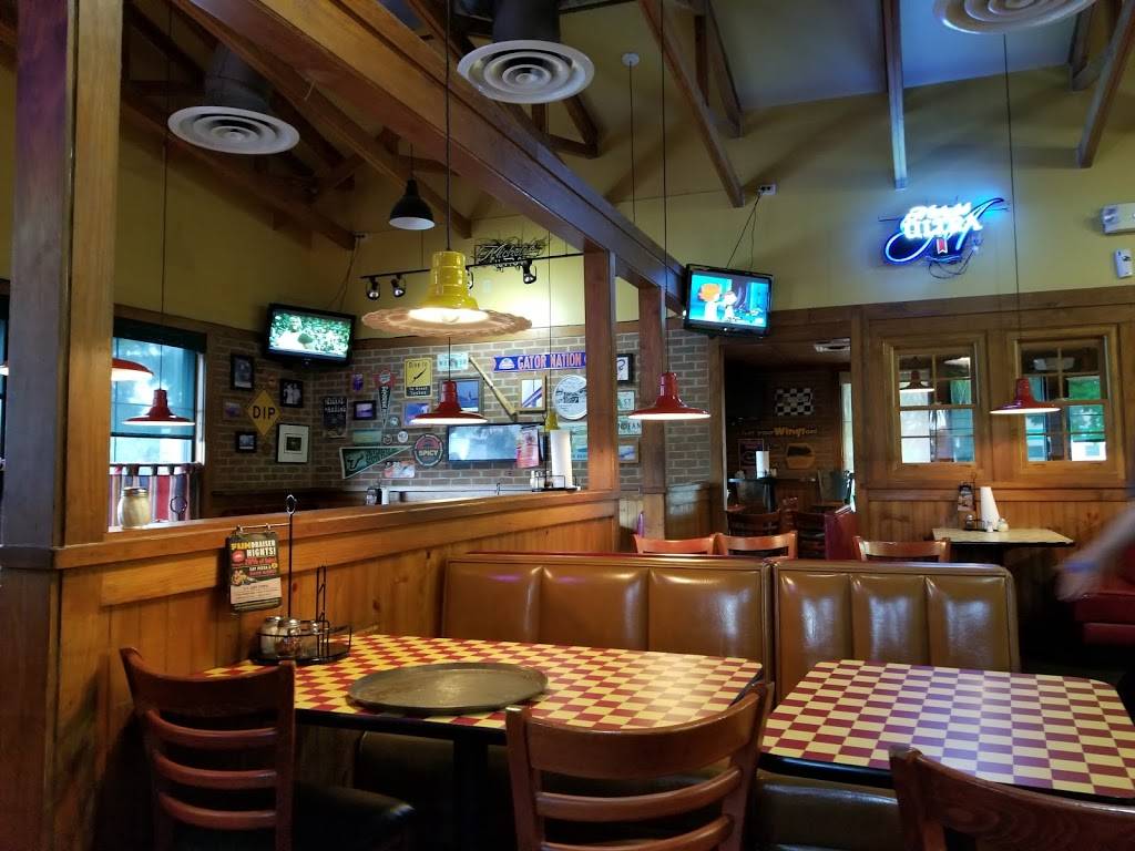 Pizza Hut | restaurant | 4011 E Busch Blvd, Tampa, FL 33617, USA | 8139852297 OR +1 813-985-2297