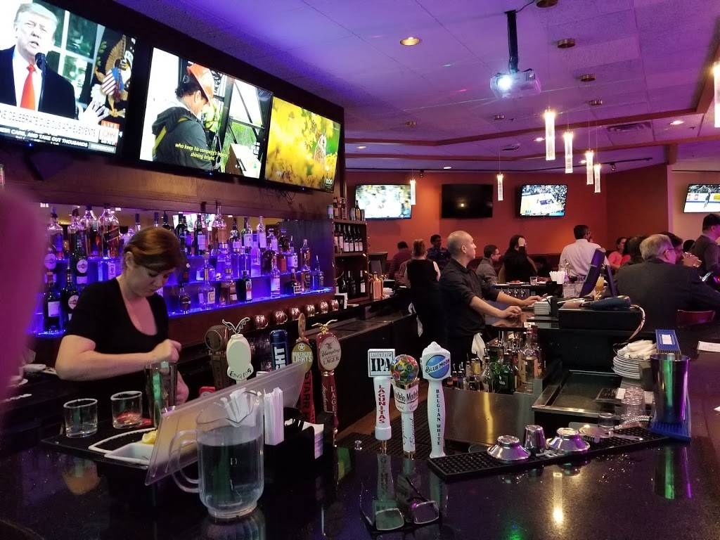 TEZ Indian American Restaurant and Sports Bar | restaurant | 13005 Worldgate Dr, Herndon, VA 20170, USA | 5712877382 OR +1 571-287-7382