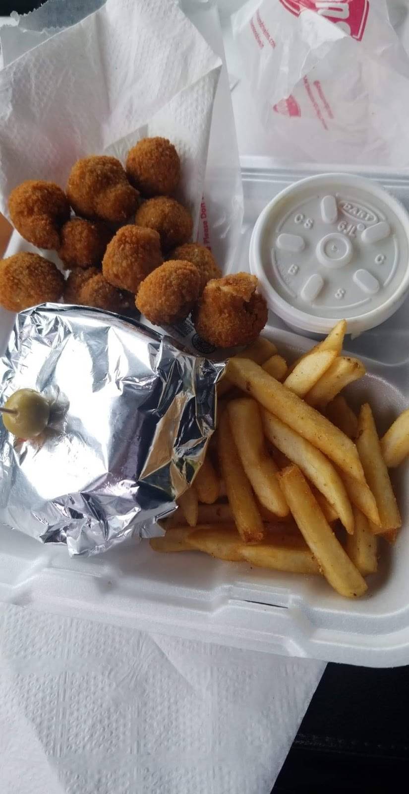 Swensons (Montrose) Drive-In Restaurants | meal takeaway | 40 Brookmont Rd, Akron, OH 44333, USA | 3306651858 OR +1 330-665-1858