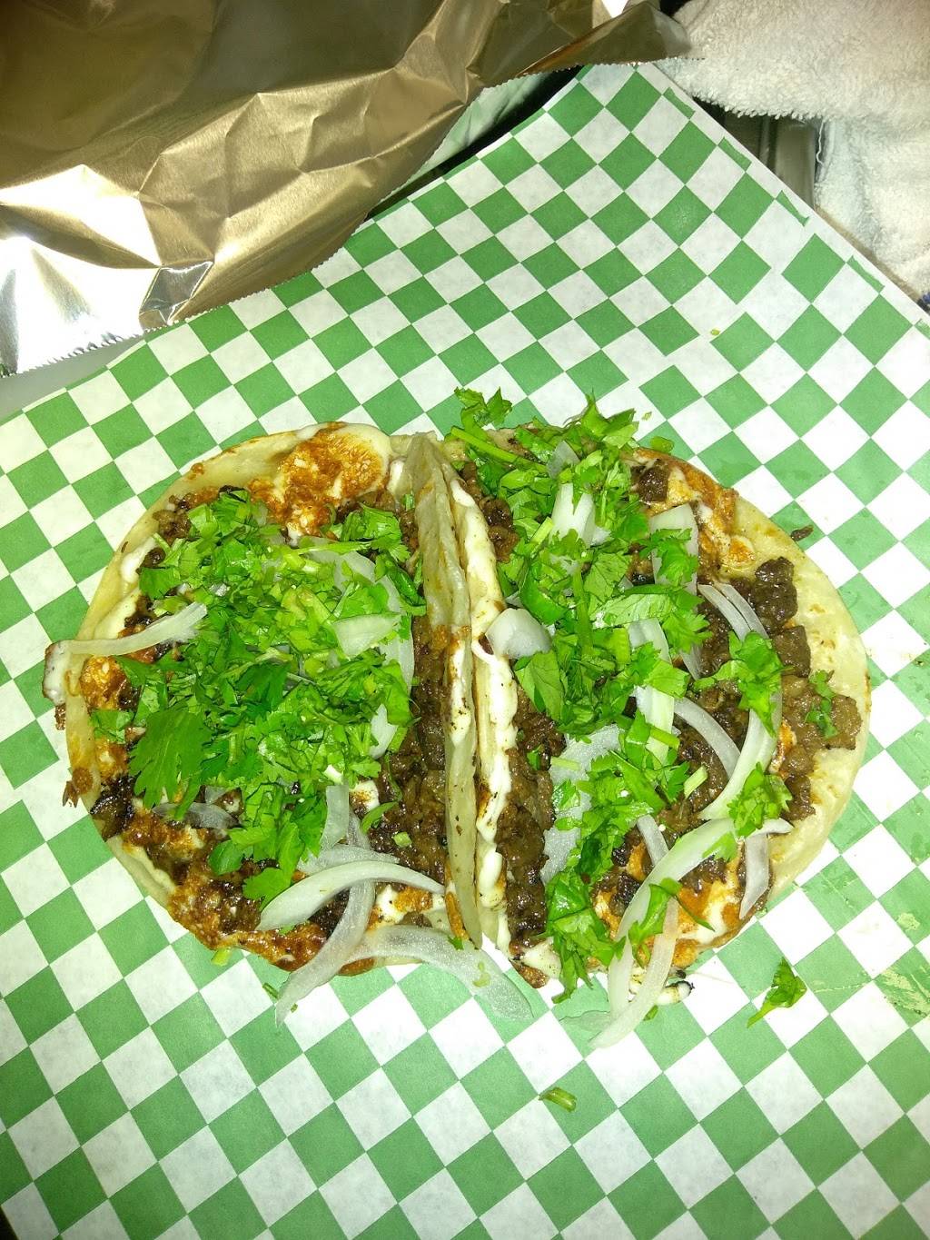 Saritas Gorditas | restaurant | 8813 Airline Dr B24, Houston, TX 77037, USA | 7135503131 OR +1 713-550-3131