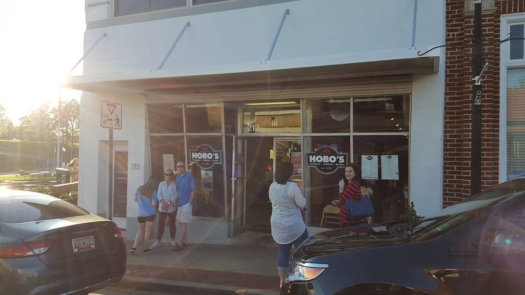 Hobos | restaurant | 213 Main St, Fort Mill, SC 29715, USA | 8035484626 OR +1 803-548-4626