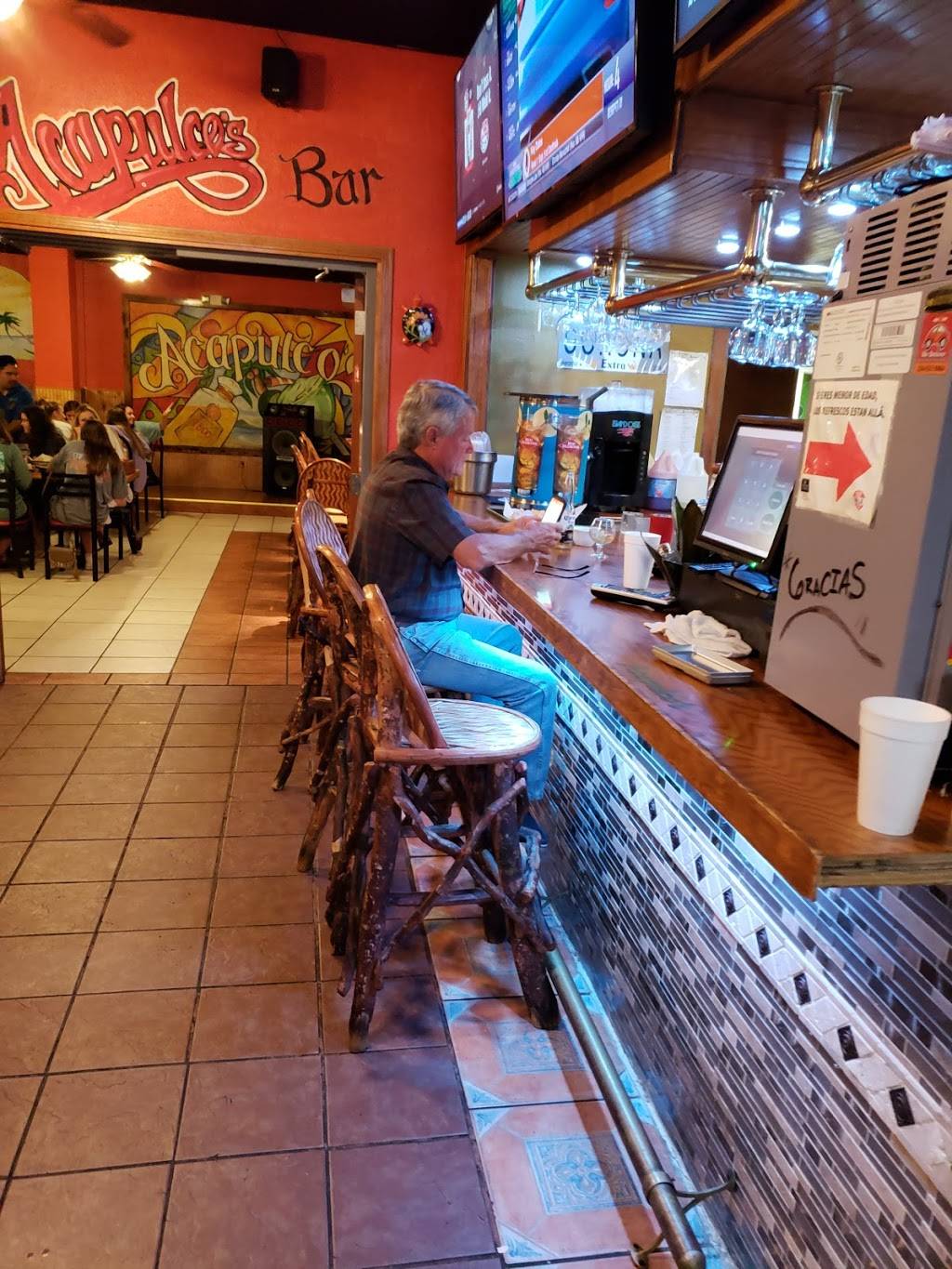 Acapulcos Mexican Grill | restaurant | 1409 S College St, Auburn, AL 36832, USA | 3345019197 OR +1 334-501-9197