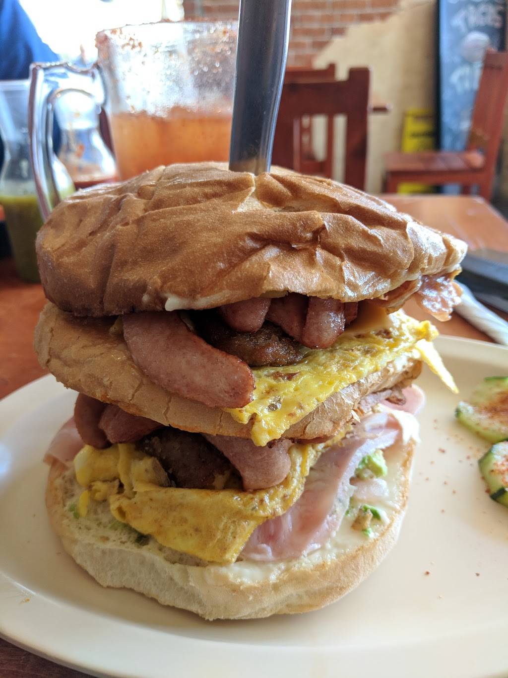 Tortas Guicho Dominguez | restaurant | 641 Virginia Ave, Indianapolis, IN 46203, USA | 3176580735 OR +1 317-658-0735