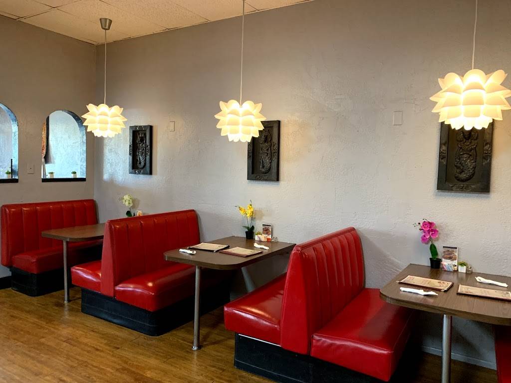 Bangkok Thai | meal takeaway | 13828 N 51st Ave, Glendale, AZ 85306, USA | 6029932046 OR +1 602-993-2046