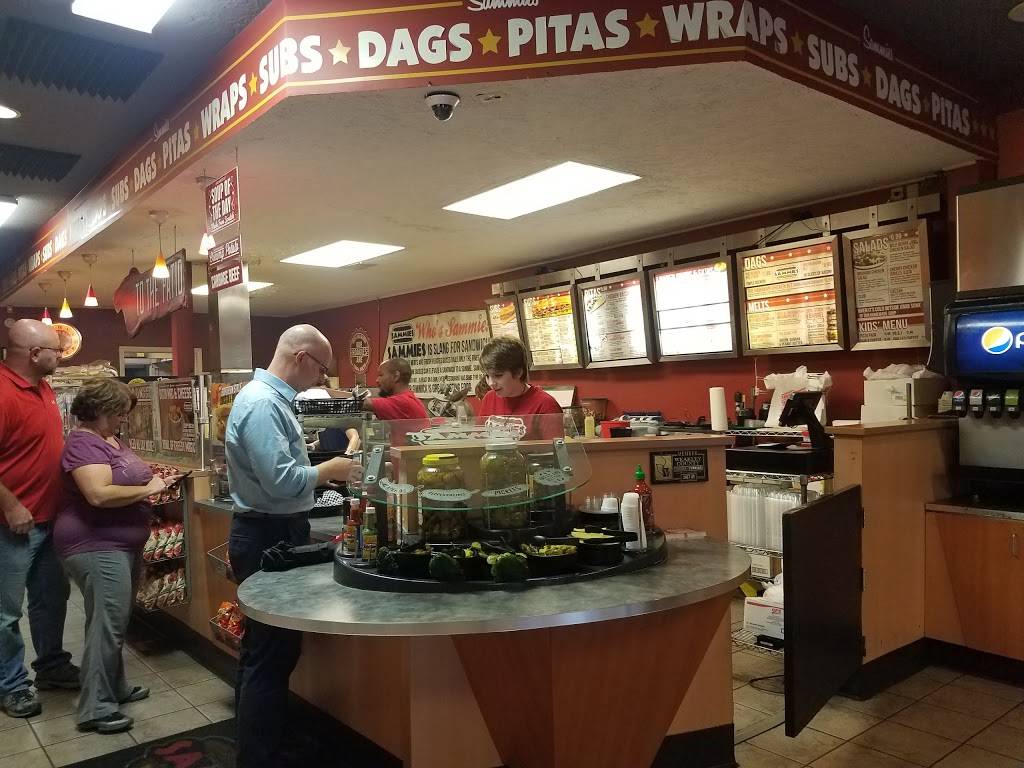 Sammies | meal takeaway | 117 Lovelace Ave, Martin, TN 38237, USA | 7315871992 OR +1 731-587-1992