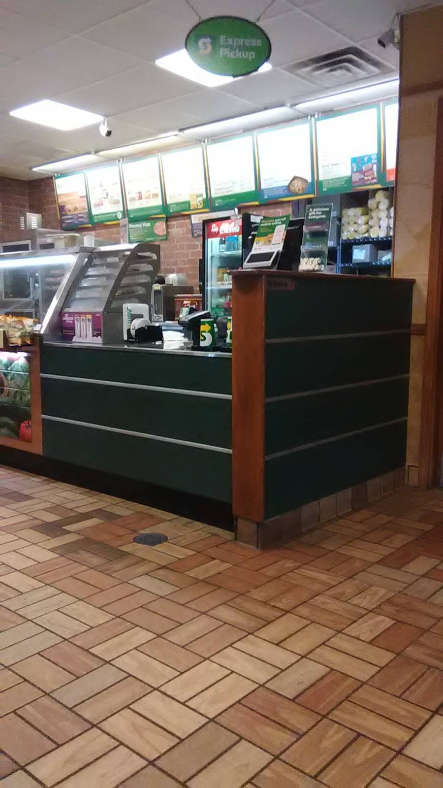 Subway Restaurants | restaurant | 3548 Canada Rd, Lakeland, TN 38002, USA | 9013304265 OR +1 901-330-4265