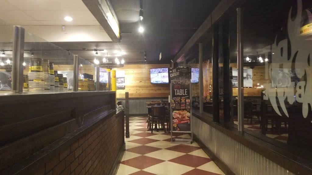 Dickeys Barbecue Pit | restaurant | 2165 Arnold Way, Alpine, CA 91901, USA | 6197226052 OR +1 619-722-6052