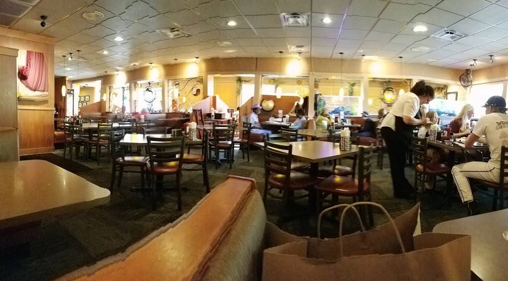 Thomass Family Dining | restaurant | 33971 Plymouth Rd, Livonia, MI 48150, USA | 7342618890 OR +1 734-261-8890