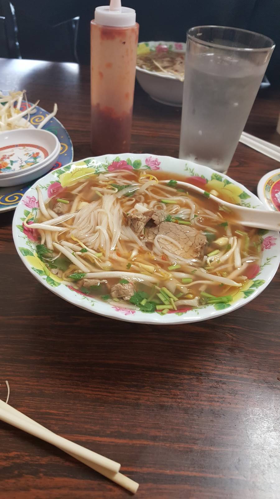 Pho Tuong Lai Restaurant | restaurant | 355 New Park Ave, Hartford, CT 06106, USA | 8605239134 OR +1 860-523-9134