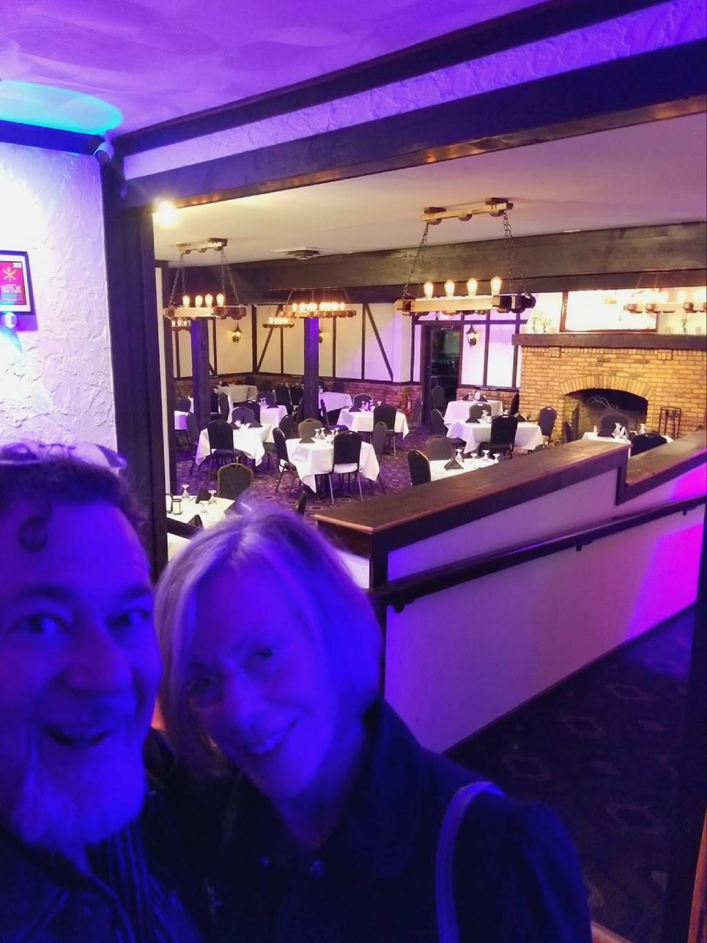 Food Fusion Bar & Grill | restaurant | 737 W Main St, Endicott, NY 13760, USA | 6072396721 OR +1 607-239-6721