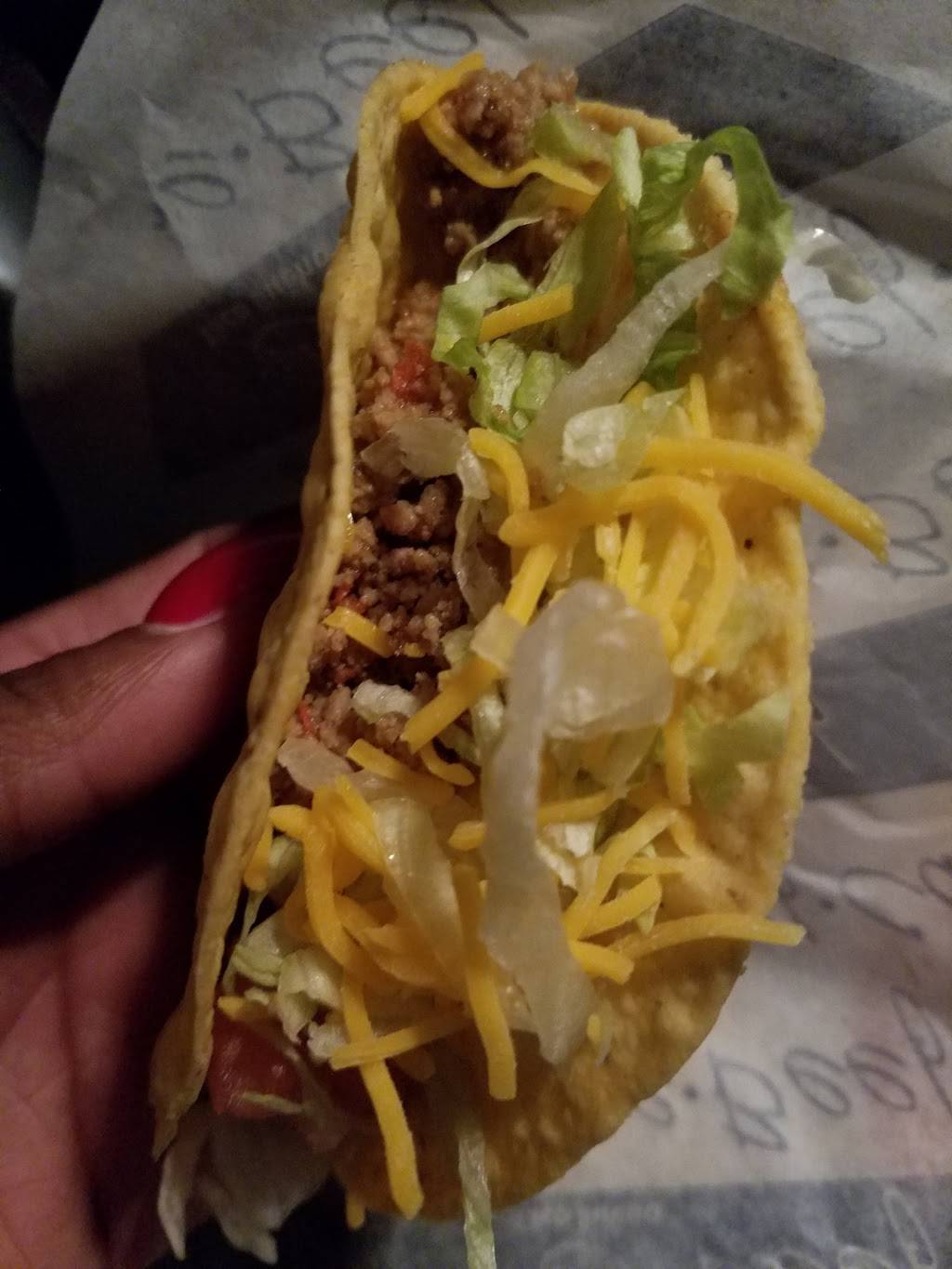 Taco Bueno | restaurant | 2001 NW 23rd St, Oklahoma City, OK 73106, USA | 4055282430 OR +1 405-528-2430