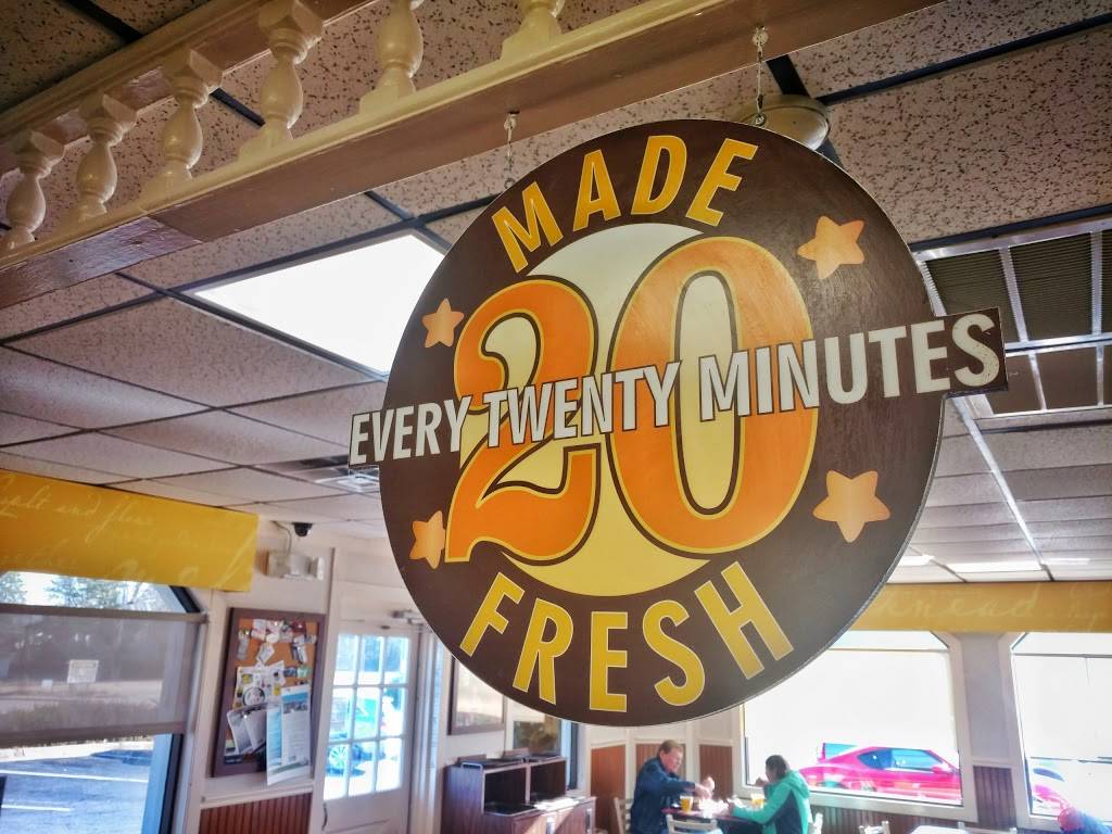 Biscuitville | cafe | 1041 Piney Forest Rd, Danville, VA 24540, USA | 4348364136 OR +1 434-836-4136