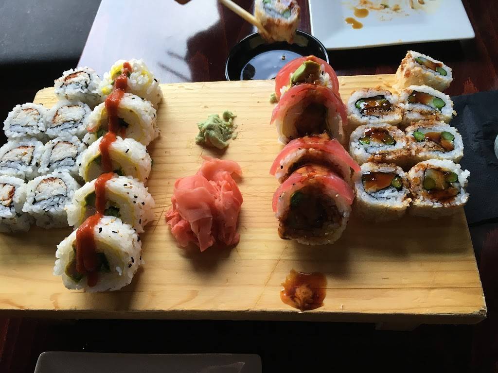 Tsunami | restaurant | 51 West St, Annapolis, MD 21401, USA | 4109909868 OR +1 410-990-9868