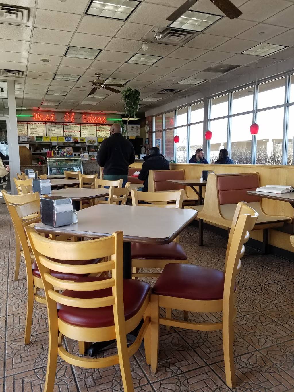 West of Edens | restaurant | 7240 Niles Center Rd, Skokie, IL 60077, USA | 8476751800 OR +1 847-675-1800