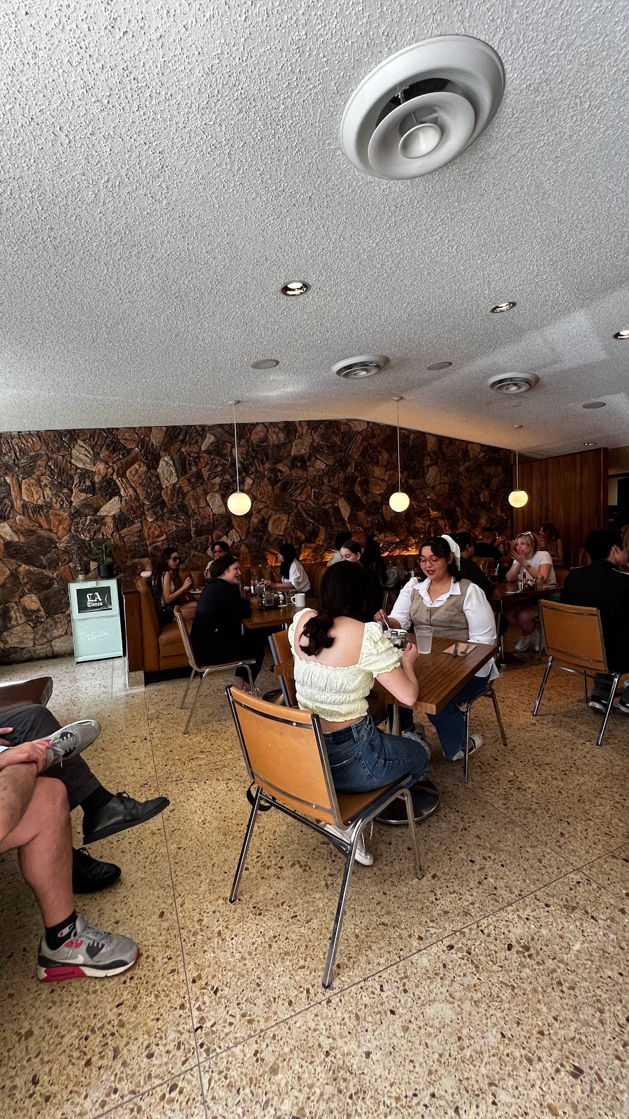 Clark Street Diner | restaurant | 6145 Franklin Ave, Los Angeles, CA 90028, USA | 3238484438 OR +1 323-848-4438