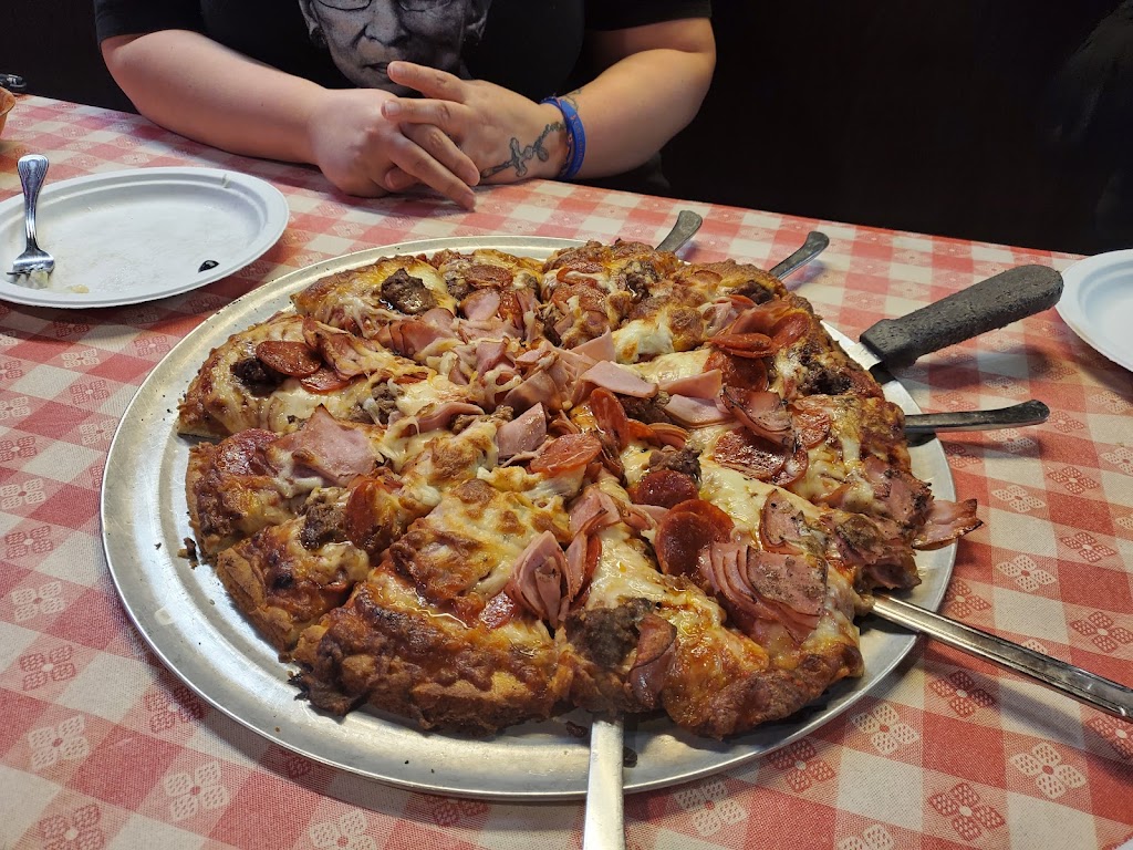 Northlake Tavern & Pizza House | restaurant | 660 NE Northlake Way, Seattle, WA 98105, USA | 2066335317 OR +1 206-633-5317