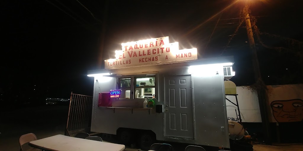 Taqueria El Vallecito | restaurant | 1210 Parker Ln Unit D, Austin, TX 78741, USA | 5126583951 OR +1 512-658-3951