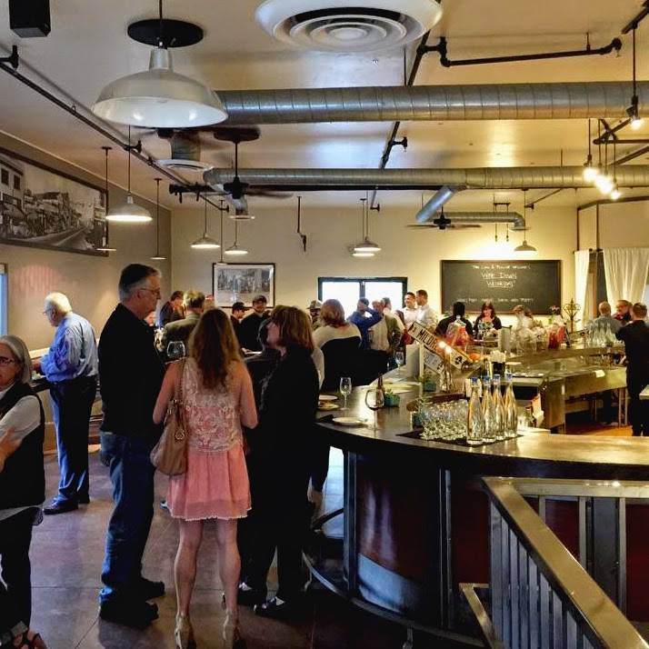 The Cork & Plough | restaurant | 200 Broadway St, King City, CA 93930, USA | 8313869491 OR +1 831-386-9491