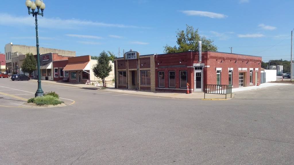 Empire Tacos | restaurant | 219 W Main St, Mulvane, KS 67110, USA | 3163587694 OR +1 316-358-7694