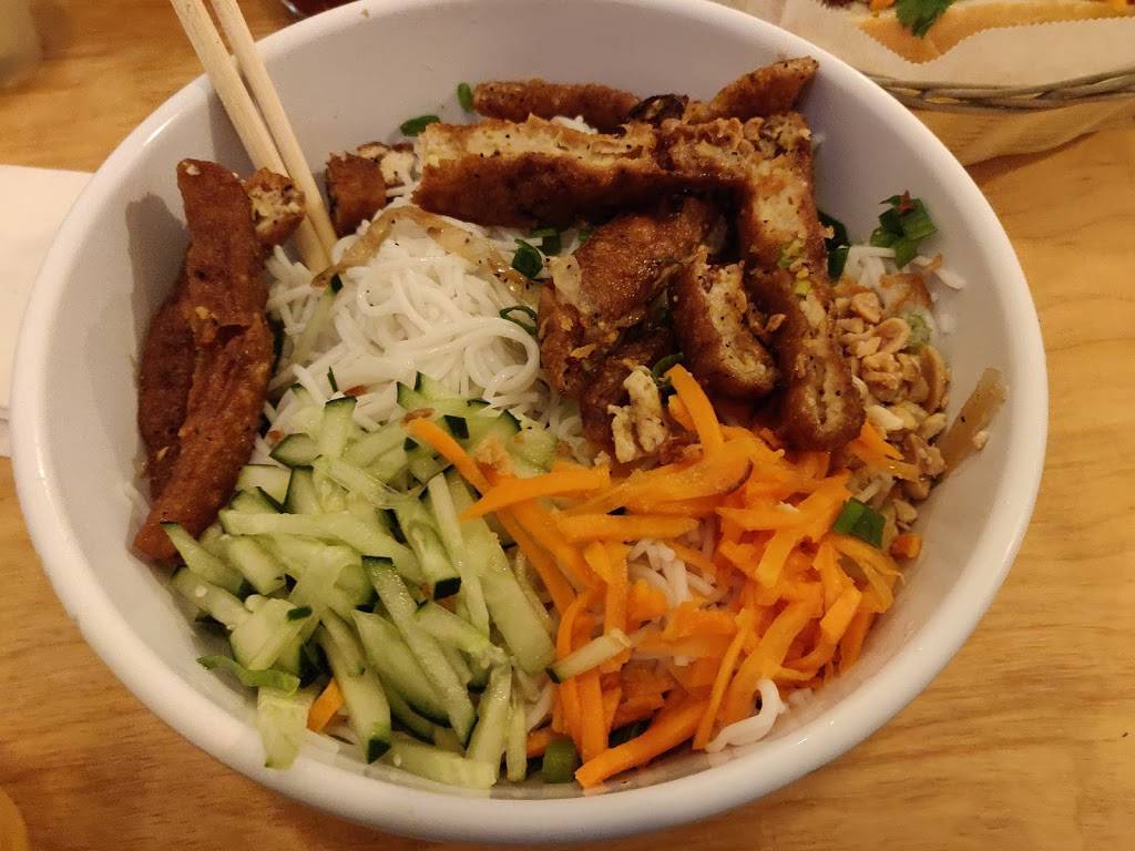 Oui Banh Mi | restaurant | 1601 Richmond Ave, Houston, TX 77006, USA | 8328315172 OR +1 832-831-5172