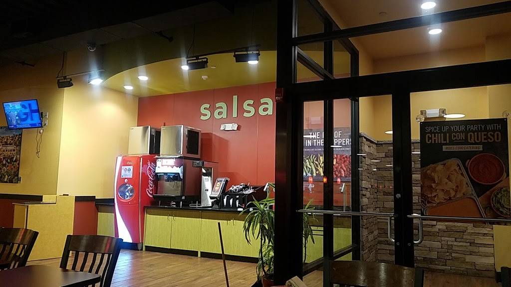 Moes Southwest Grill | restaurant | 90 Northern Blvd, Greenvale, NY 11548, USA | 5166213349 OR +1 516-621-3349