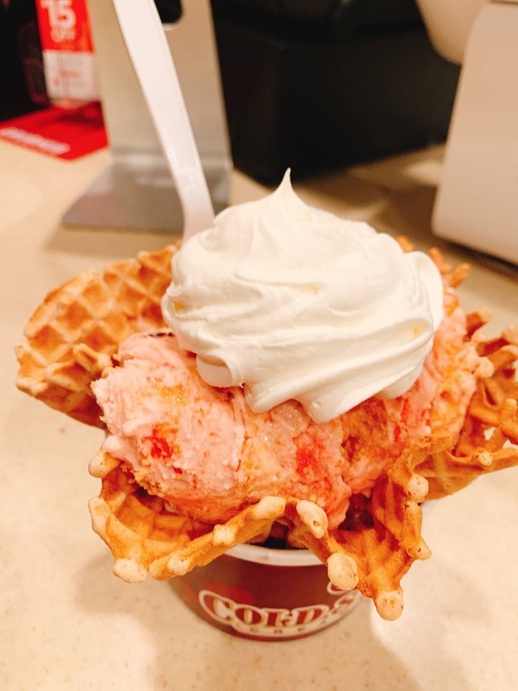 Cold Stone Creamery | bakery | 4128 S Mooney Blvd, Visalia, CA 93277, USA | 5597130710 OR +1 559-713-0710