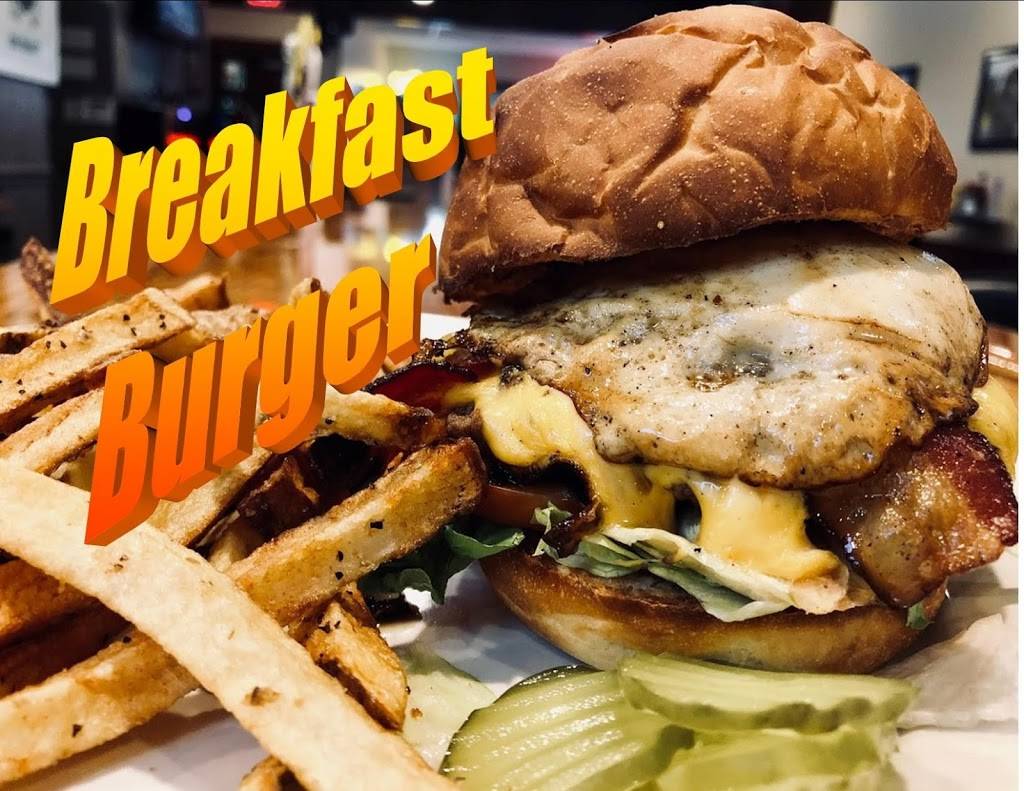 Riardos Bar & Grill | restaurant | 1223 E Washington St, New Castle, PA 16101, USA | 7246987259 OR +1 724-698-7259