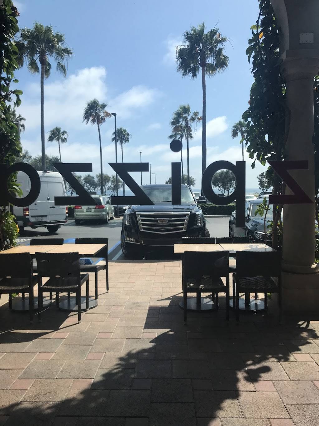 zpizza | meal delivery | 7956 Pacific Coast Highway, Newport Coast, CA 92657, USA | 9497151117 OR +1 949-715-1117