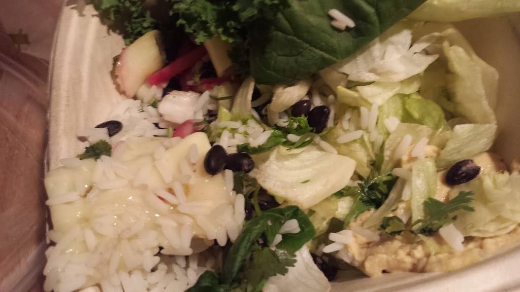 Tropical Smoothie Cafe | restaurant | 106 Coliseum Crossing, Hampton, VA 23666, USA | 7578962270 OR +1 757-896-2270