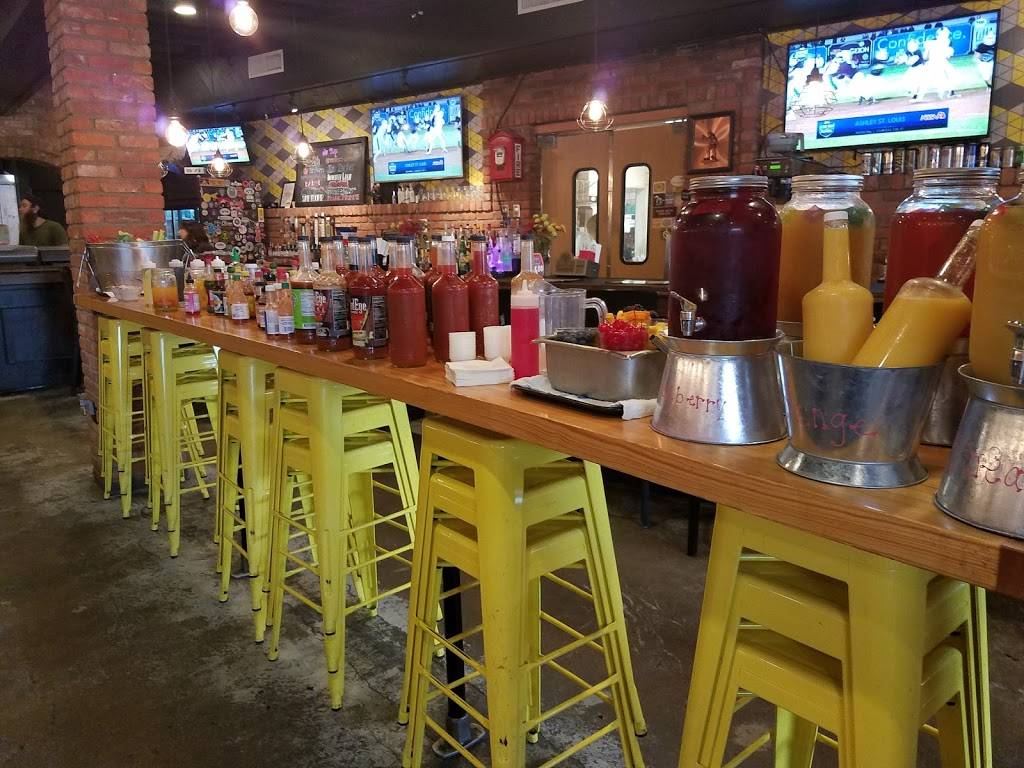 Bobcat Bonnies | restaurant | 1800 Michigan Ave, Detroit, MI 48216, USA | 3139621383 OR +1 313-962-1383