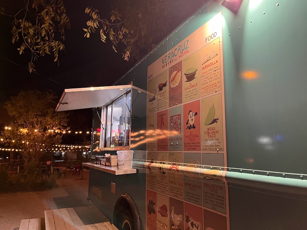 Veracruz All Natural | restaurant | 3504 Montopolis Dr, Austin, TX 78744, USA | 5126907638 OR +1 512-690-7638
