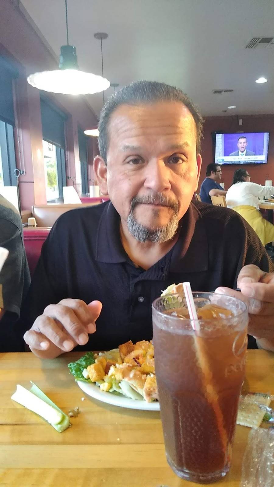 Pizza Hut | restaurant | 4001 W Commerce St, San Antonio, TX 78207, USA | 2104324766 OR +1 210-432-4766