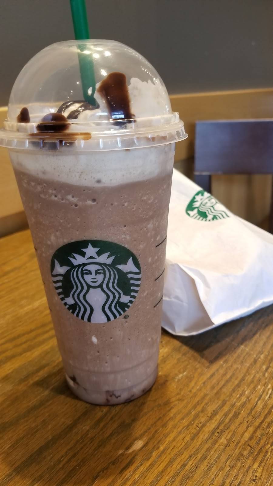 Starbucks | cafe | 519 Montauk Hwy, West Babylon, NY 11704, USA | 6316693451 OR +1 631-669-3451