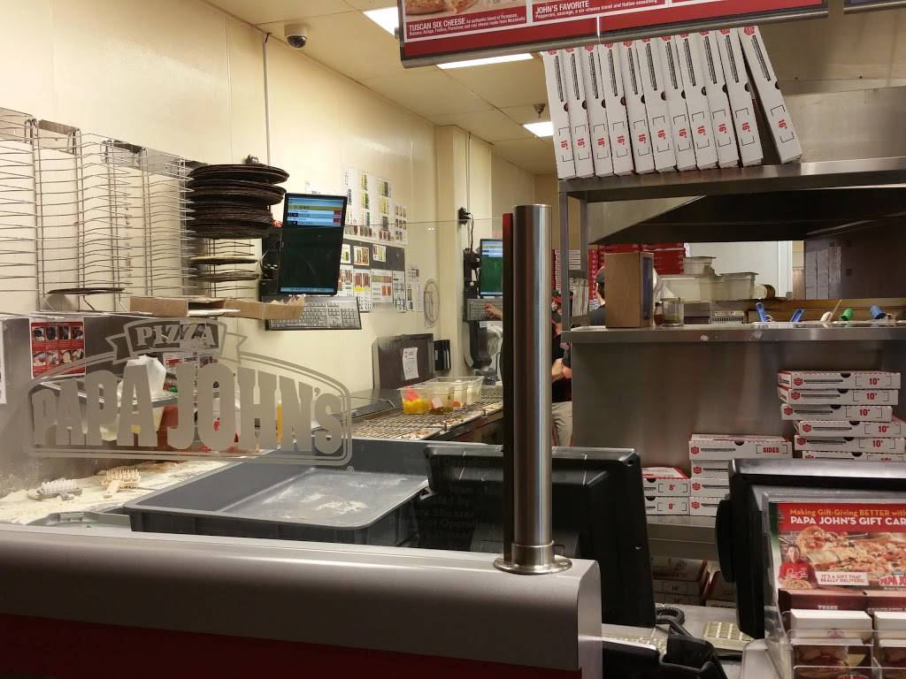 Papa Johns Pizza | restaurant | 5808 Red Bug Lake Rd, Winter Springs, FL 32708, USA | 4076957272 OR +1 407-695-7272