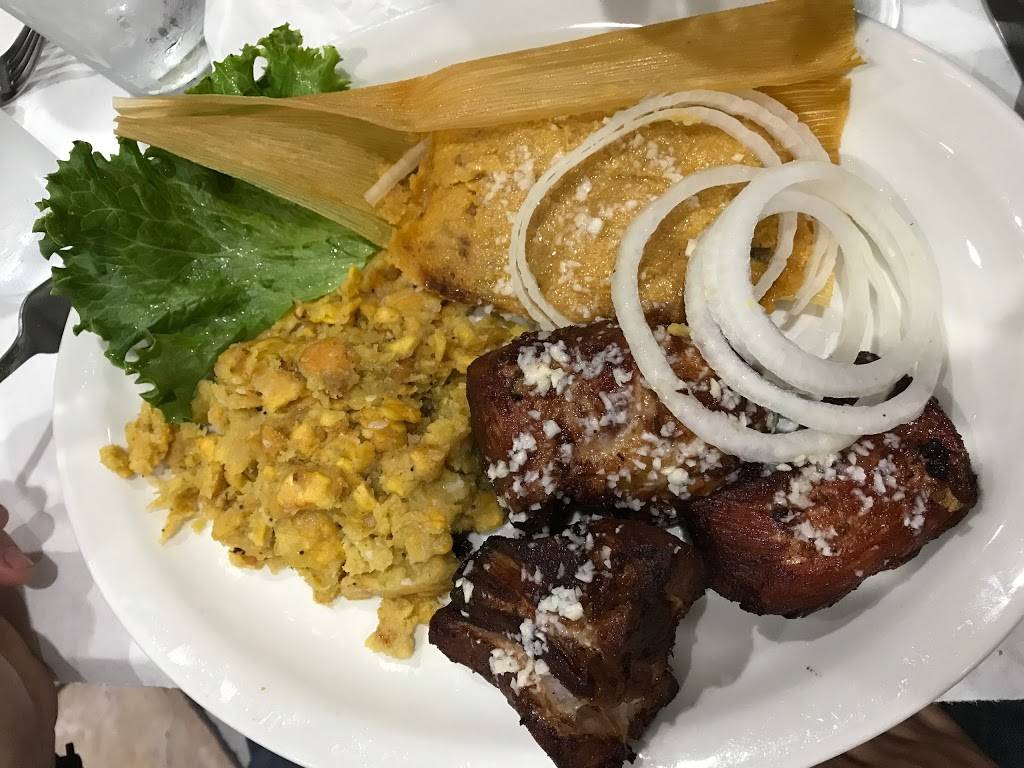 DCuba Restaurant | restaurant | 5653 W Fullerton Ave, Chicago, IL 60639, USA | 7732370900 OR +1 773-237-0900