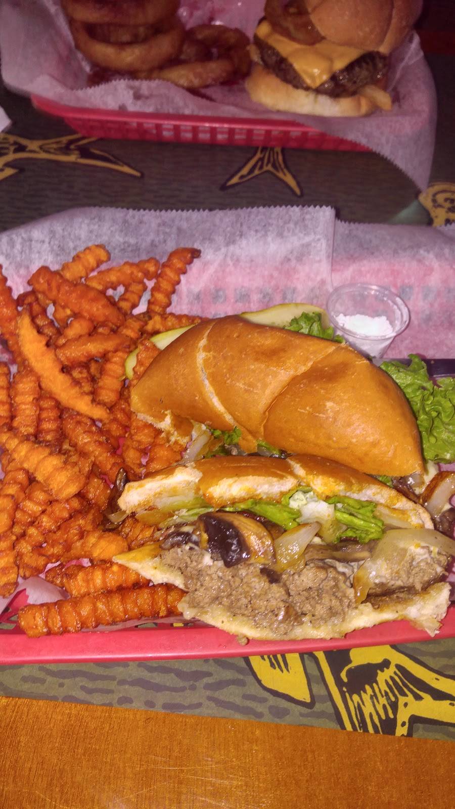 Pirana Grill | restaurant | 241 N US-1, Ormond Beach, FL 32174, USA | 3866733336 OR +1 386-673-3336