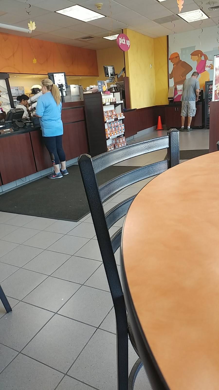 Dunkin Donuts | cafe | 7516 Cass Avenue #5b, Darien, IL 60561, USA | 6304341799 OR +1 630-434-1799