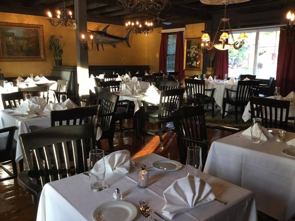 Crane Brook Restaurant | restaurant | 229 Tremont St, Carver, MA 02330, USA | 5084654959 OR +1 508-465-4959