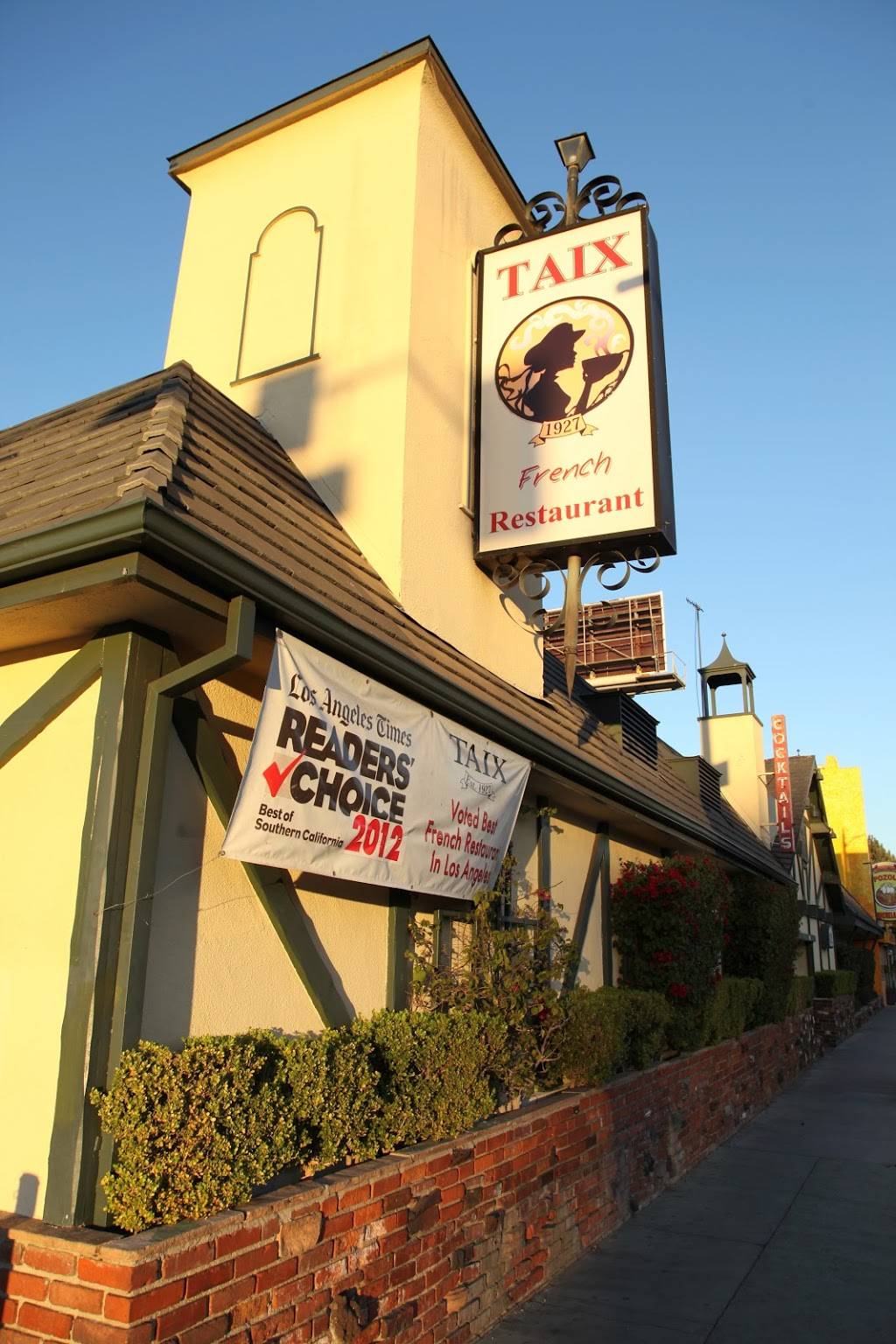 Taix French Restaurant | restaurant | 1911 Sunset Blvd, Los Angeles, CA 90026, USA | 2134841265 OR +1 213-484-1265